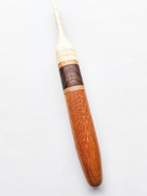 04.50mm Maple + Beech + Pau Ferro + Osage Orange Crochet Hook (Item #15)