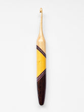 05.00mm Maple + Purple/Blue Spectraply + Yellowheart + Wenge Crochet Hook (Item #27)