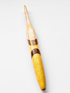 06.50mm Maple + Light Roasted Maple + Yellowheart Crochet Hook (Item #23)