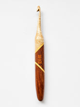 07.00mm Maple + Yellowheart + Lacewood + Tarara Crochet Hook (Item #24)