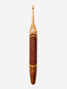 04.00mm Cherry + Yellowheart/Magenta Spectraply + Lacewood + Walnut Crochet Hook (Item #50)