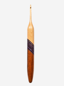 04.00mm Maple + Purple/Blue Spectraply + Tigerwood Crochet Hook (Item #60)