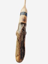 04.00mm Maple + Blue Spectraply + Driftwood Crochet Hook (Item #47)