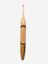 04.00mm Maple + Green Spectraply + White Oak + Limba Crochet Hook (Item #109)