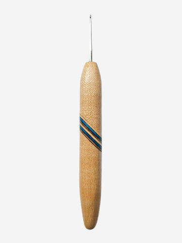 02.00mm Maple + Blue Spectraply Metal Crochet Hook (Item #134)