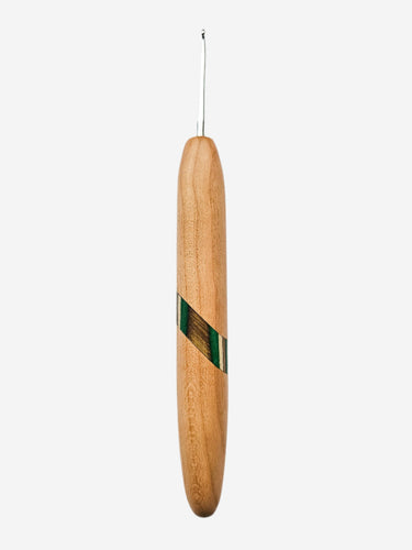 02.50mm Cherry + Green Spectraply Metal Crochet Hook (Item #165)