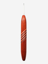 02.50mm Padauk + Red/Grey Spectraply + Padauk Metal Crochet Hook (Item #168)