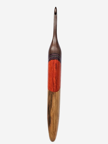 04.50mm Dark Roasted Maple + Purple/Blue Spectraply + Padauk + Limba Crochet Hook (Item #71)