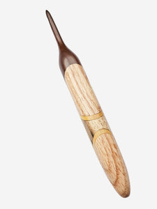 05.50mm Dark Roasted Maple + Oak + Yellowheart + Limba Crochet Hook (Item #75)