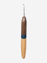 03.00mm Walnut + Blue/Grey Spectraply + Beech Metal Crochet Hook (Item #98)