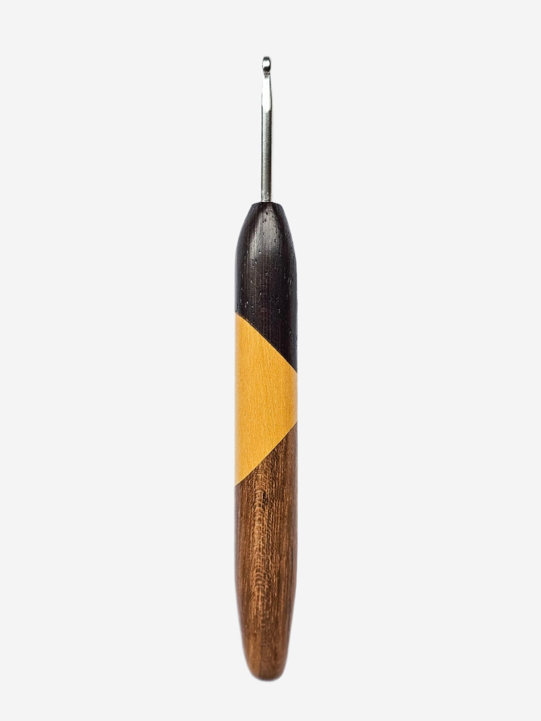 04.00mm Wenge + Yellowheart + Shedua Metal Crochet Hook (Item #117)