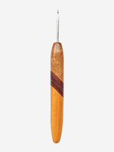 03.50mm Light Roasted Birdseye Maple + Padauk + Blue/Pink Spectraply + Osage Orange Metal Crochet Hook (Item #151)