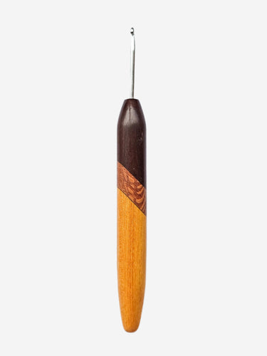 03.50mm Dark Roasted Maple + Lacewood + Osage Orange Metal Crochet Hook (Item #158)