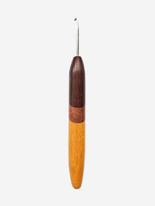 03.50mm Dark Roasted Maple + Lacewood + Osage Orange Metal Crochet Hook (Item #158)