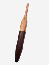 07.00mm Olive + Dark Roasted Maple Crochet Hook (Item #169)