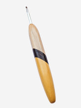 05.00mm Ambrosia Maple + Wenge + Yellowheart Metal Crochet Hook (Item #204)