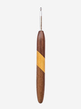 04.50mm Walnut + Yellowheart + Walnut Metal Crochet Hook (Item #220)