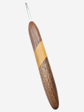 04.50mm Walnut + Yellowheart + Walnut Metal Crochet Hook (Item #220)