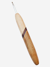 04.50mm Maple + Pink/Blue Spectraply + Light Roasted Maple Metal Crochet Hook (Item #245)