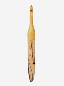 08.00mm Yellowheart + Spalted Maple Crochet Hook (Item #254)