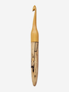 08.00mm Yellowheart + Spalted Maple Crochet Hook (Item #254)