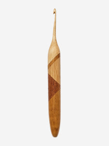 04.00mm Maple + Light Roasted Maple + Oak + Sapele Crochet Hook (Item #265)