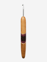 04.50mm Light Roasted Maple + Spalted Maple / Purpleheart / Wenge Diagonal Stripes Metal Crochet Hook (Item #155)