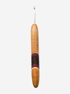 04.50mm Light Roasted Maple + Spalted Maple / Wenge / Purpleheart Diagonal Stripes Metal Crochet Hook (Item #174)