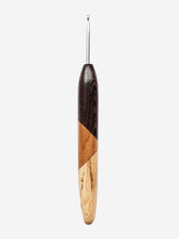 03.50mm Wenge + Light Roasted Maple + Spalted Maple Metal Crochet Hook (Item #193)