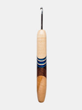 04.00mm Maple + Blue Spectraply + Dark Roasted Maple + Lacewood Art Deco Metal Crochet Hook (Item #172)