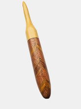 09.00mm Welsummer Chevron Crochet Hook (Item #64)