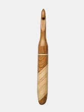 10.00mm Buff Laced Polish Crochet Hook (Item #216)
