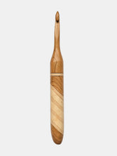 07.00mm Buff Laced Polish Crochet Hook (Item #213)