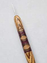 02.00mm Zebrawood + Ash / Walnut / Purpleheart Zigzag Metal Crochet Hook (Item #144)