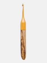 04.00mm Yellowheart + Spalted Tamarind Crochet Hook (Item #213)