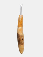 04.00mm Canary + Driftwood Metal Crochet Hook (Item #195)