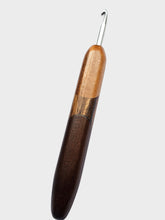 05.00mm Tigerwood + Zebrawood + Dark Roasted Maple Art Deco Metal Crochet Hook (Item #110)