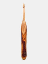 07.00mm Woodsy Crochet Hook (Item #245)