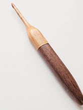 05.00mm Light Roasted Maple + Walnut Crochet Hook (Item #212)