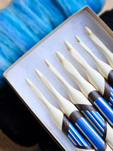 Ermine Ameraucana MYSTERY Crochet Hook