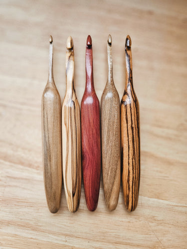 Single-Wood Crochet Hook (PREORDER)