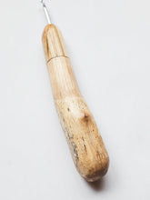 03.50mm Ambrosia Maple + Driftwood Metal Crochet Hook (Item #198)