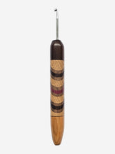 03.50mm Dark Roasted Maple + Ash / Walnut / Purpleheart / Wenge Chevron + Cherry Metal Crochet Hook (Item #128)