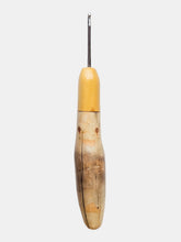 03.00mm Yellowheart + Driftwood Metal Crochet Hook (Item #197)