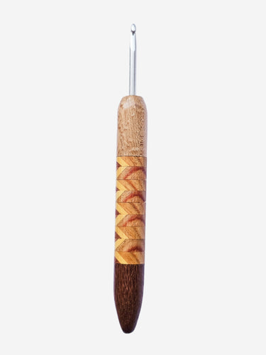 04.50mm Birdseye Maple + Canary / Yellowheart / Tarara Retro + Lacewood CLOVER Metal Crochet Hook - SECONDS SALE (Item #172)