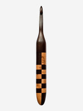 07.00mm Dark Roasted Maple + Tigerwood / DRM Checker Crochet Hook (Item #175)