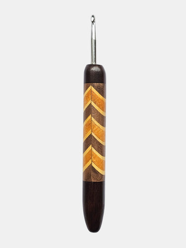 05.00mm Dark Roasted Maple + Walnut / Osage Orange / Yellowheart Chevron Metal Crochet Hook - SECONDS SALE (Item #192)