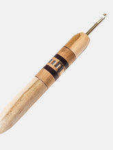 05.00mm Sapphire Olive Egger Metal Crochet Hook (Item #180)
