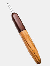 05.00mm Dark Roasted Maple + Olive Metal Crochet Hook (Item #160)
