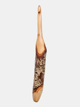 08.00mm Woodsy Crochet Hook (Item #243)
